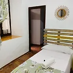 Apartment La Casa Del Azafran