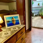 La Casa Del Azafran